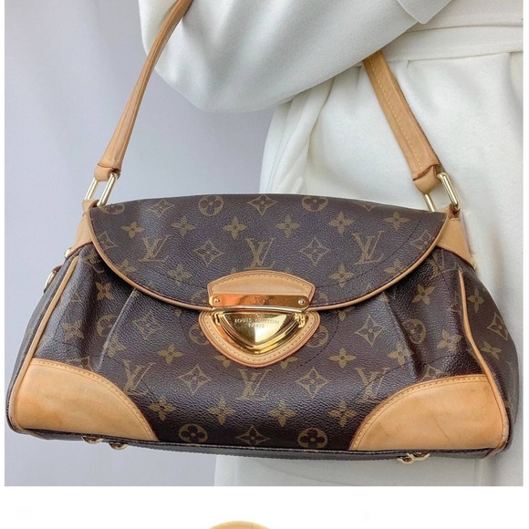 ITEMS FOR TRADE!!! Posh Ambassador I ⭐️ and Posh Ambassador II.⭐️⭐️ - Picture 13 of 16